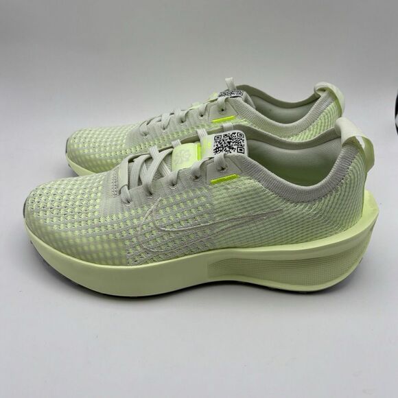 Nike Interact Run Women's 8 Running Sea Glass Neon Shoes FD2292-004 Men's 6.5 - Picture 1 of 9